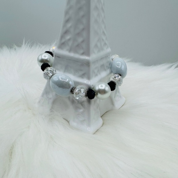 Colorful Beaded Glass Fashion Statement Stackable Bracelet Style 4 - Picture 6 of 6